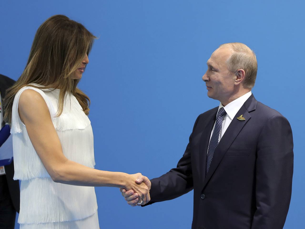 Мелания Трамп поговорила с Путиным