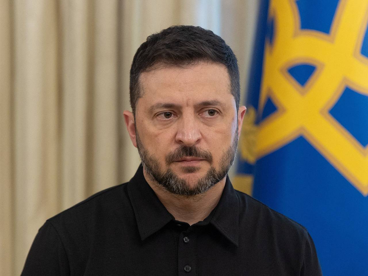 Зеленский пообещал ответить на ночные удары России по Украине