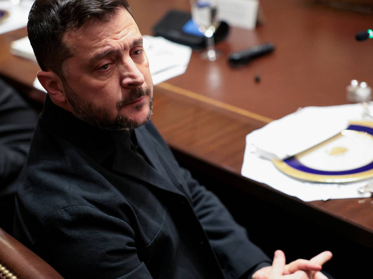 Зеленский вновь заговорил о прекращении огня на Украине