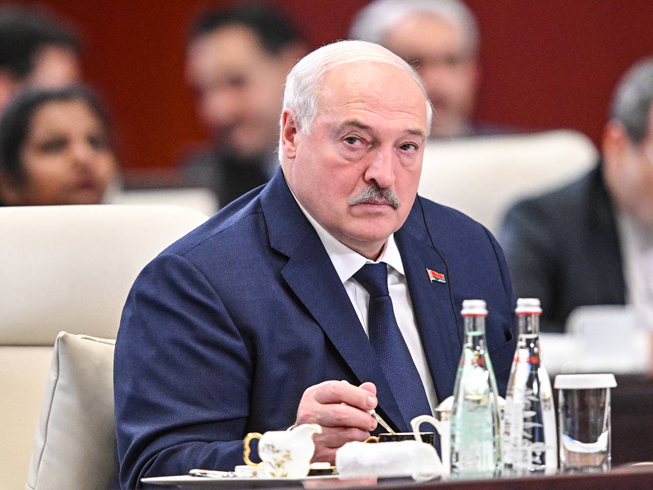 Лукашенко заявил о незаменимости России