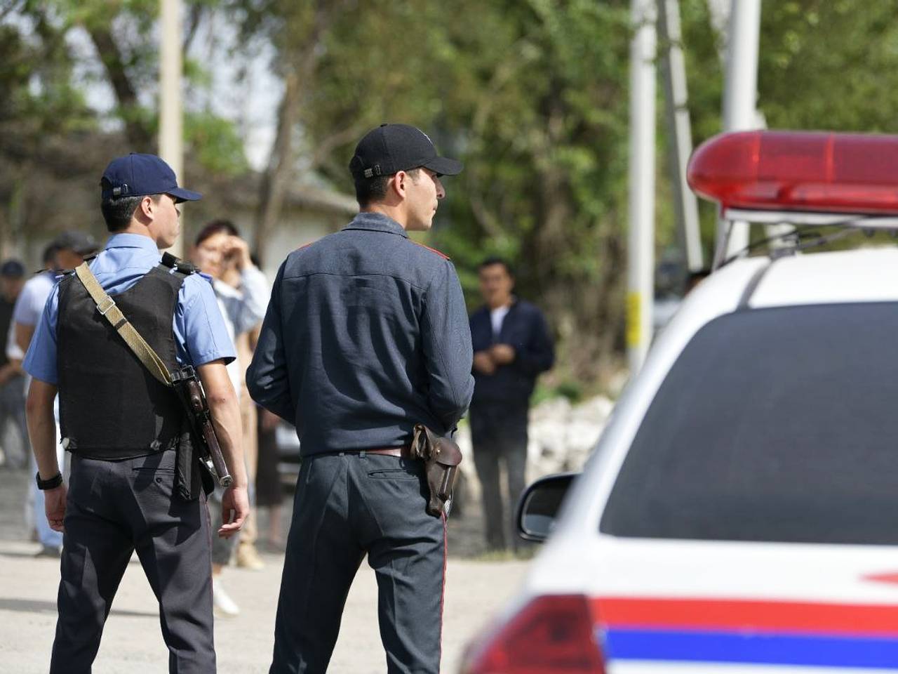 В Киргизии арестовали российского политолога и сотрудницу Русского дома. Как это связано с задержанием мигрантов в Москве?