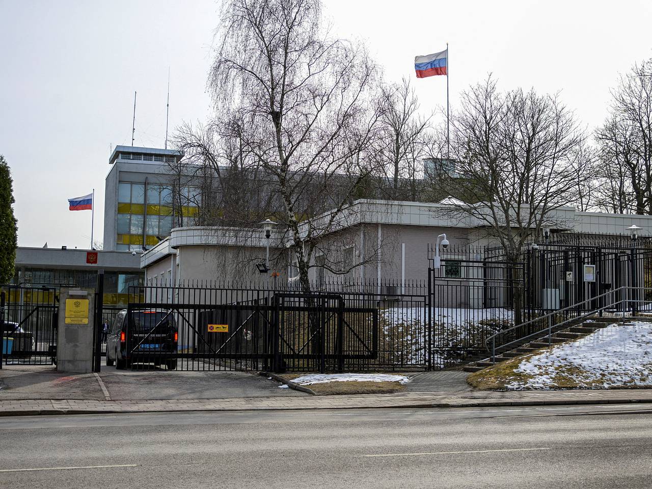 Посол заявил о давлении на российских дипломатов в Швеции