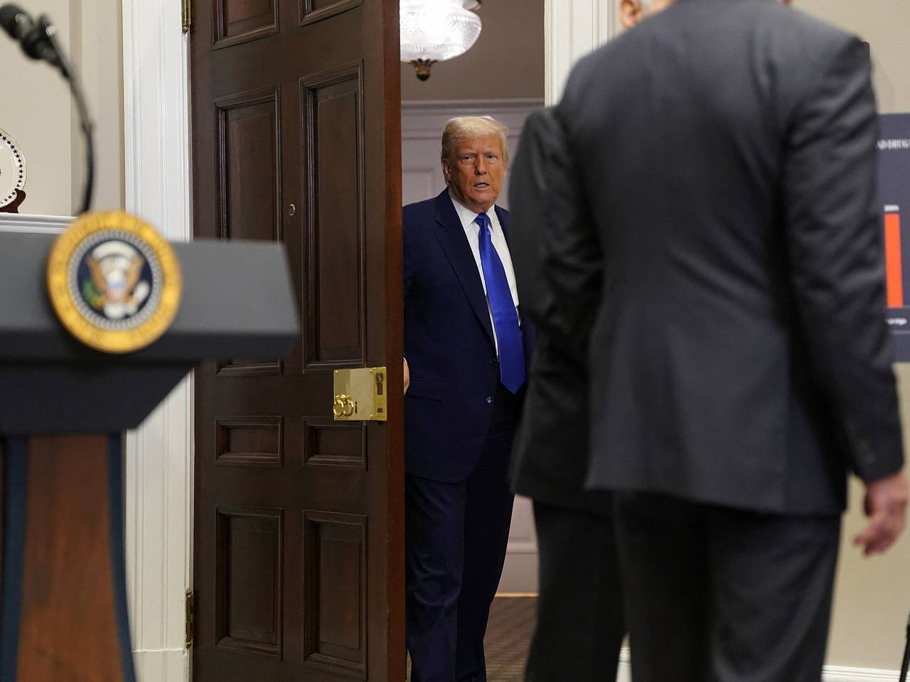 Трамп настоял на проведении встречи между РФ и Украиной