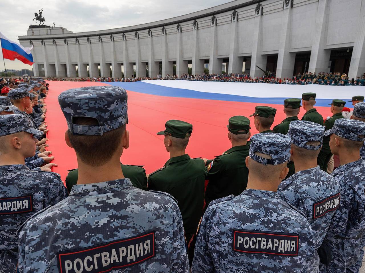 Историк назвал срок начала третьей мировой войны