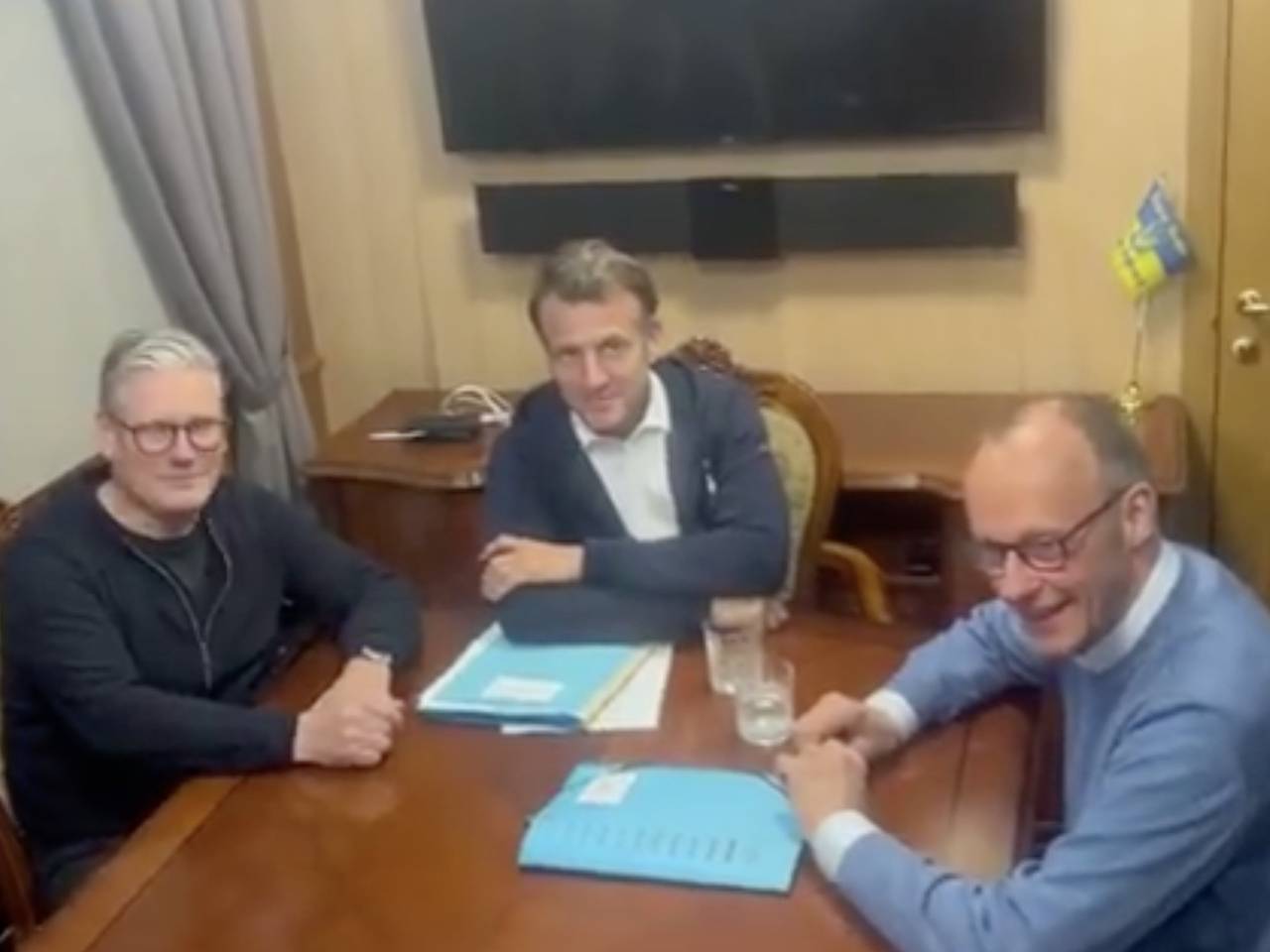 Опубликовано видео из спецпоезда с главами четырех европейских стран