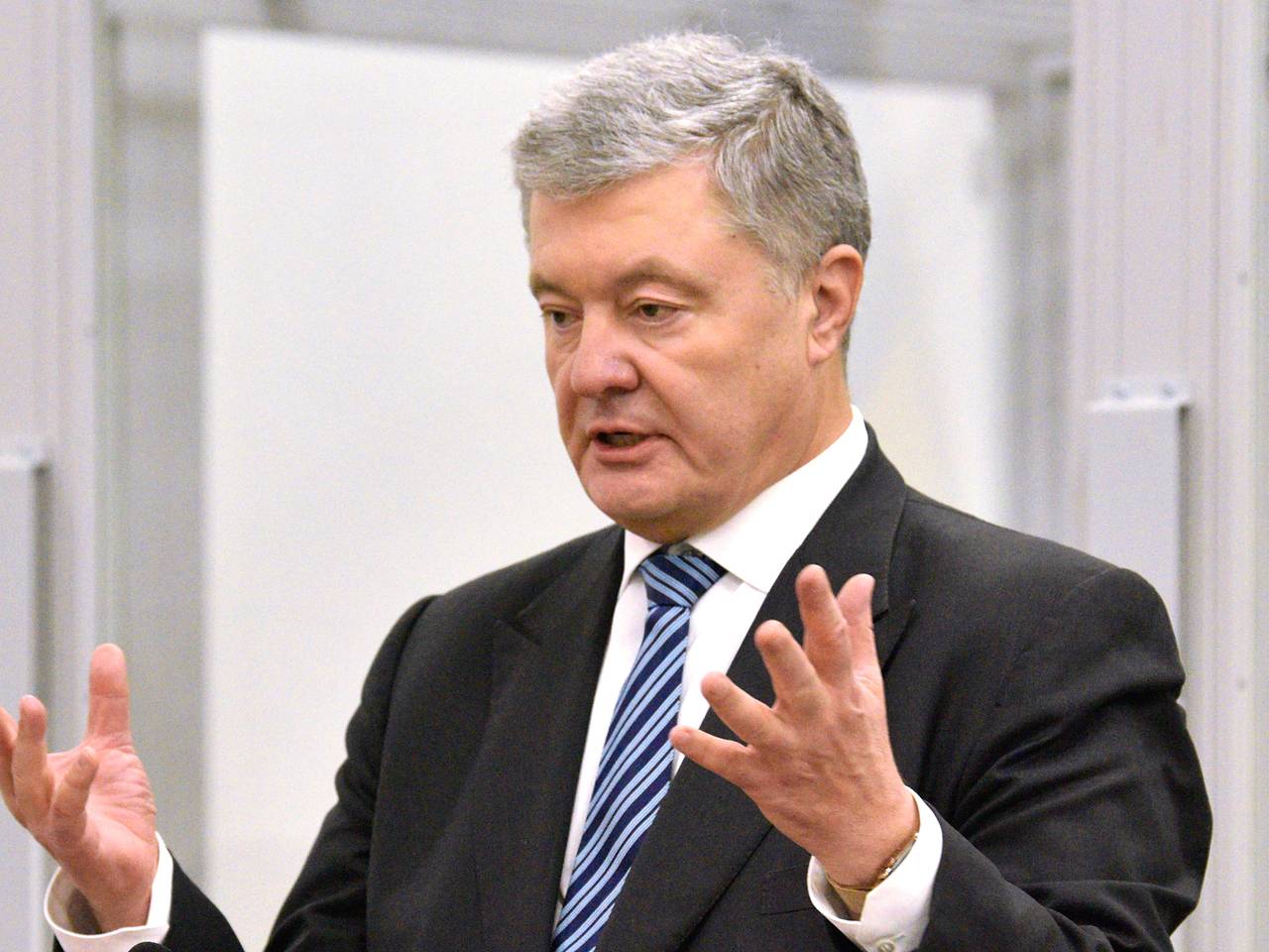 На Украине закрыли дело о разделе имущества Петра Порошенко и его жены
