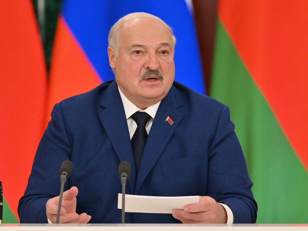 Лукашенко дал один совет уехавшей из Белоруссии оппозиции