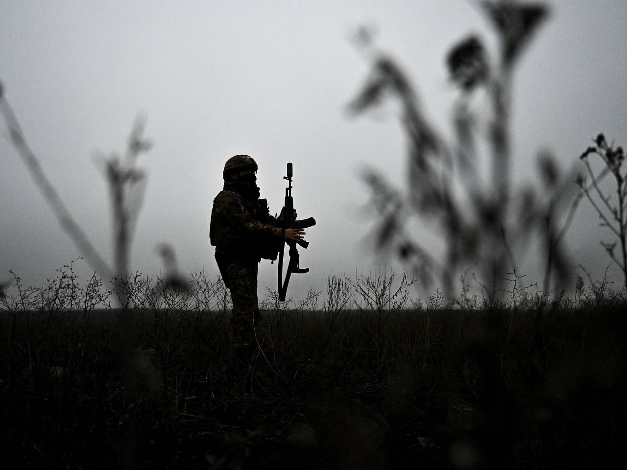 Солдат четыре дня добирался до российских позиций после подрыва на мине и выжил