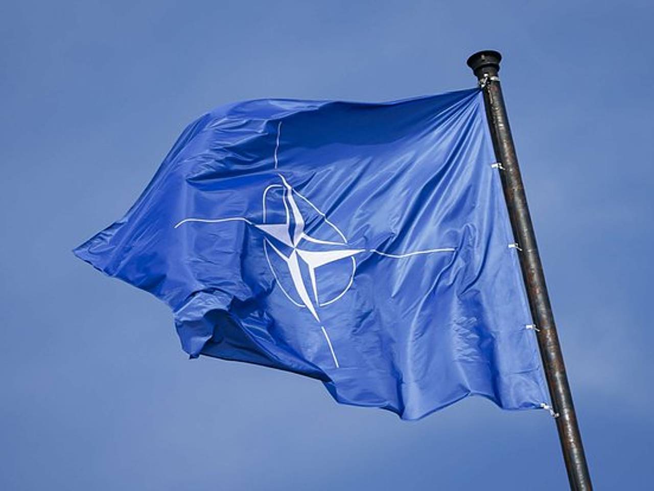 На Западе рассказали об уязвимом положении НАТО