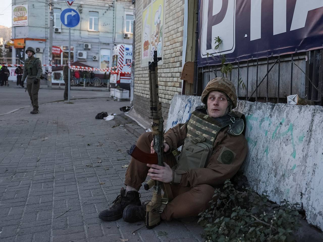Военкор оценил эффективность удара по аэродрому в Киевской области
