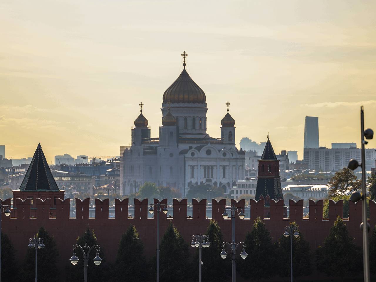 Захарова прокомментировала заявления Зеленского о санкциях против России