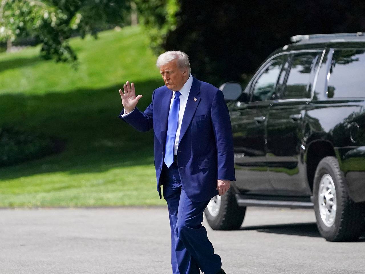 Трамп выразил надежду на прекращение огня на Украине после разговора с Путиным