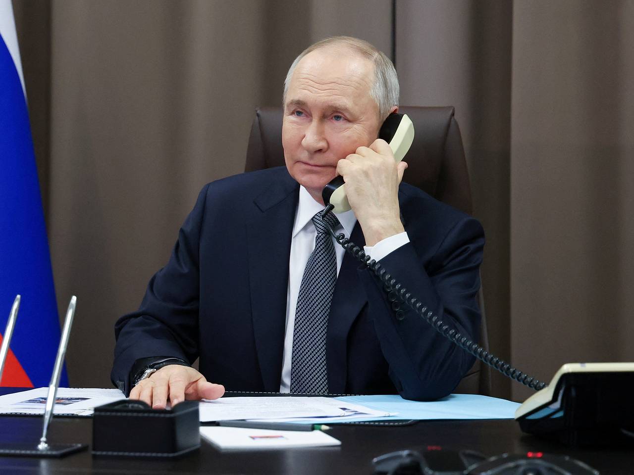 Путин поговорил с Моди
