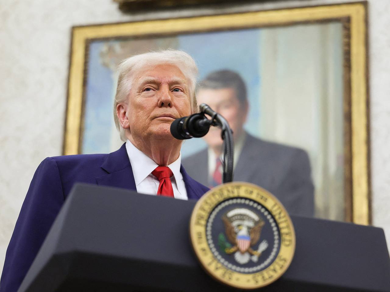 В США объяснили нежелание Трампа вводить санкции против России