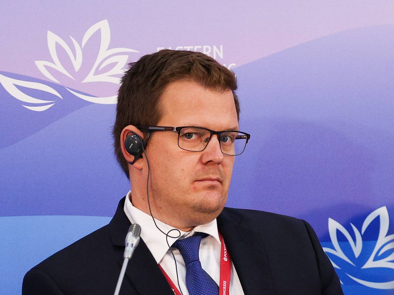 Запад предостерегли от попыток давления на Россию