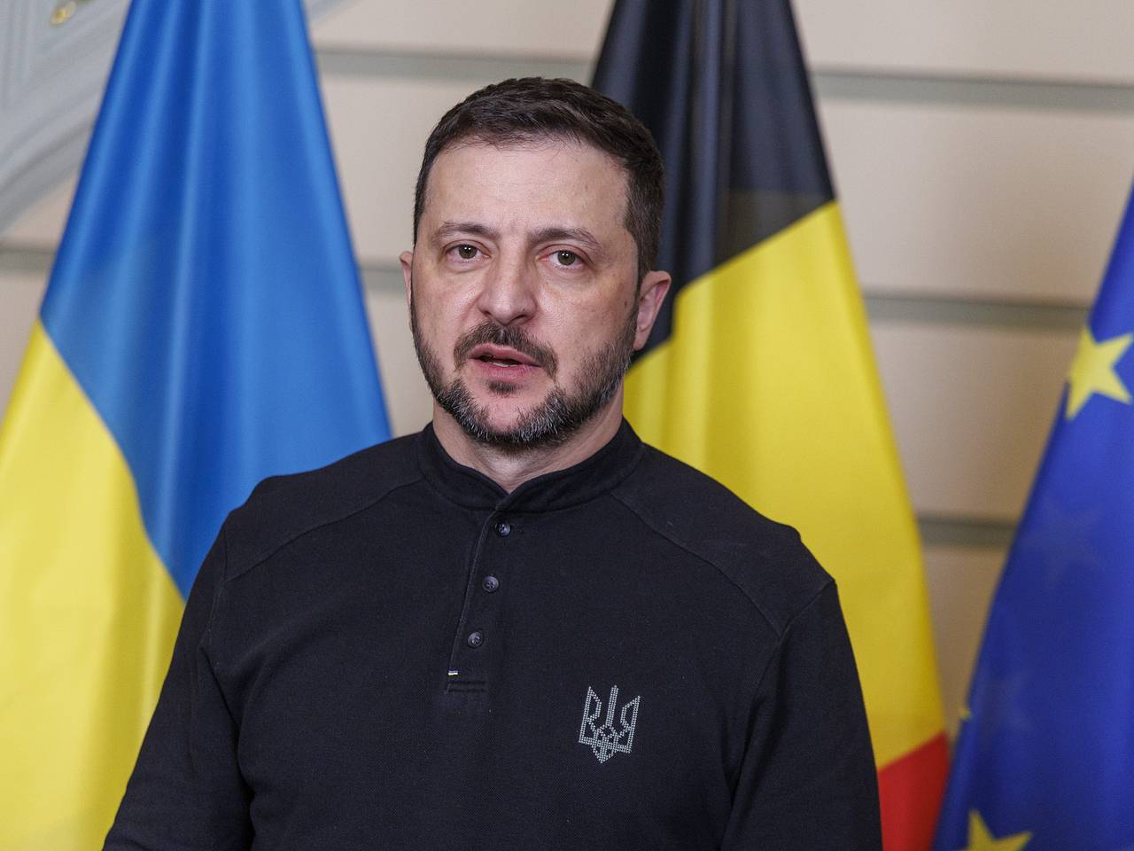 Зеленский пригрозил партиям санкциями за отказ ратифицировать сделку с США