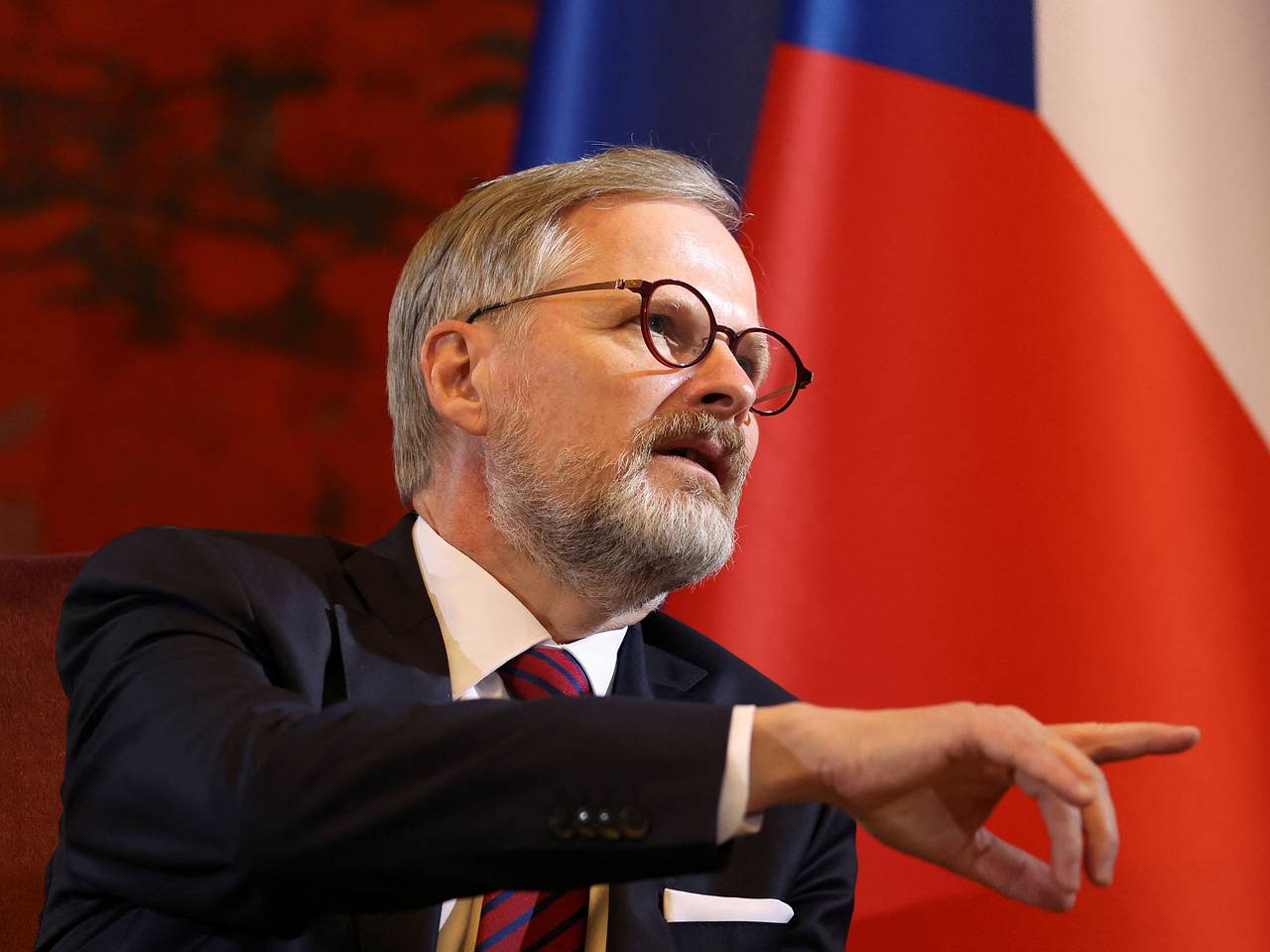 Премьер Чехии раскрыл число поставленных на Украину снарядов