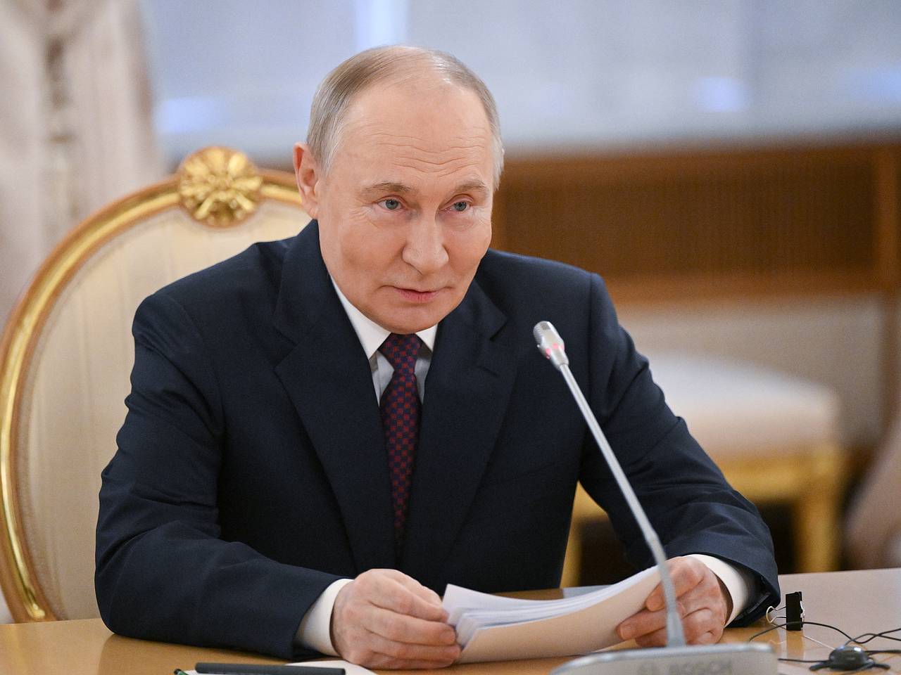 Путин поддержал создание в России китайских производств