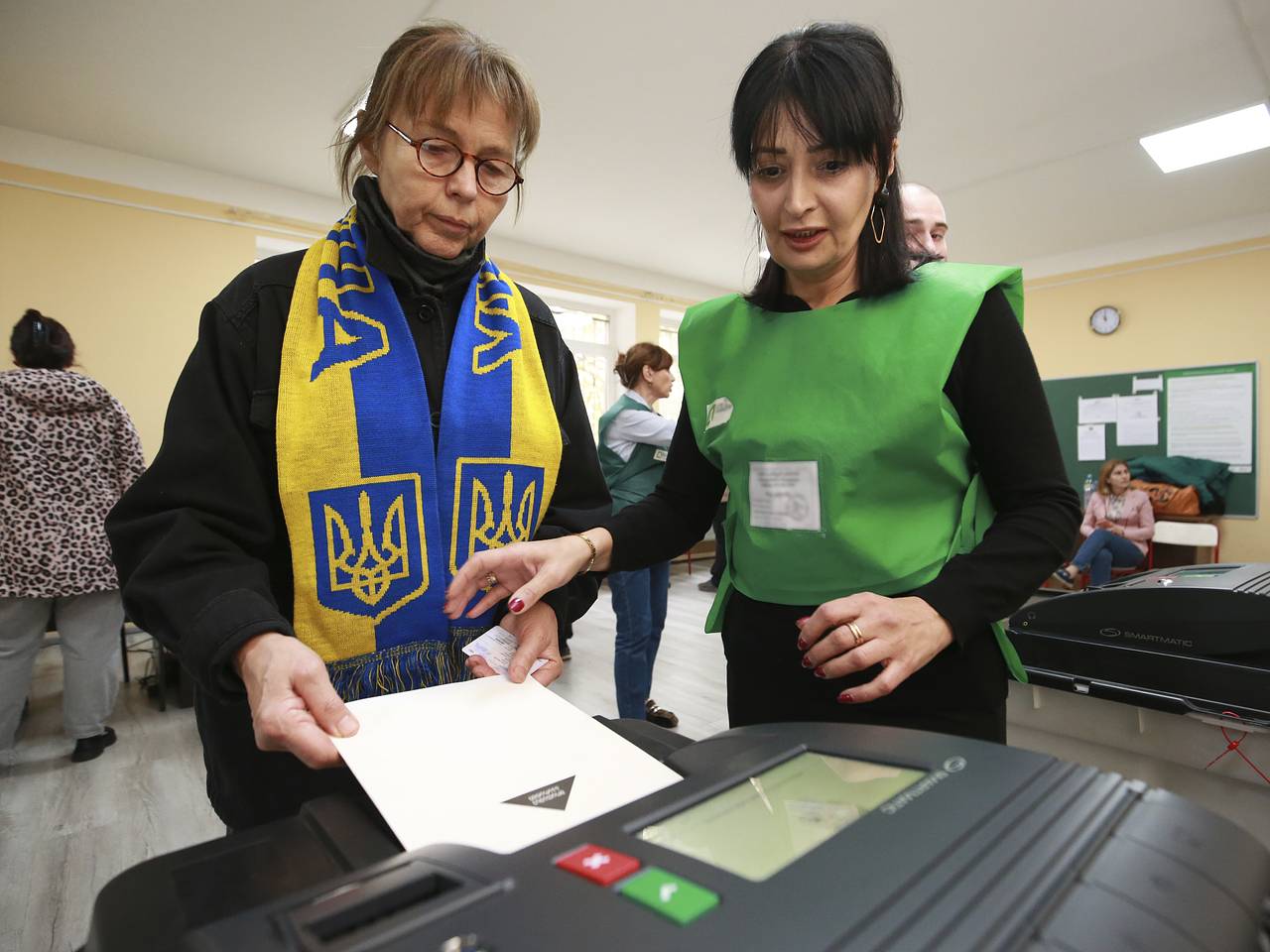 Россия указала на приоритет проведения выборов на Украине