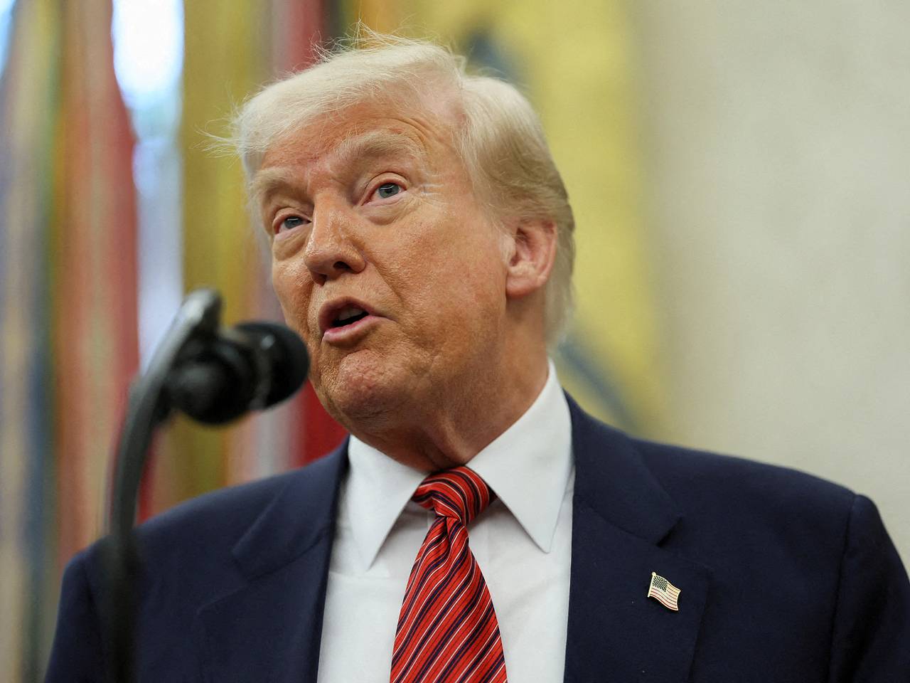 В США раскрыли причину молчания Трампа из-за атаки дронов на Россию