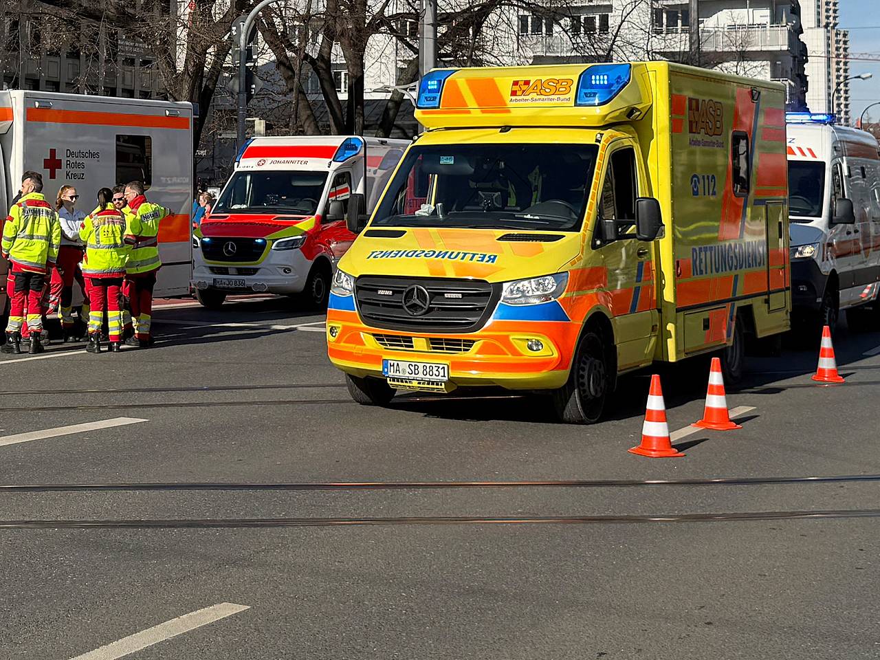 В Баварии автомобиль въехал в толпу