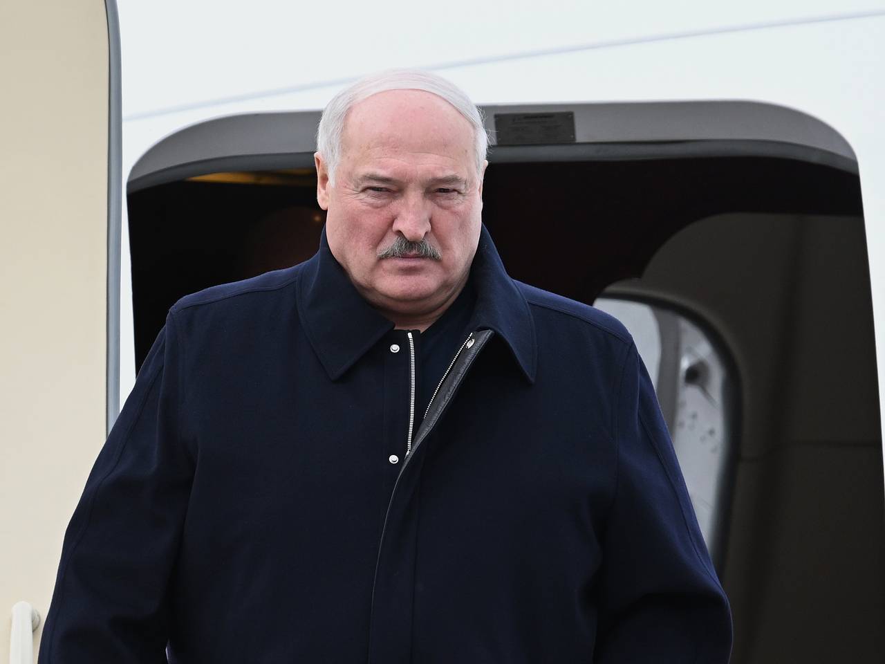 Лукашенко поговорил с китайским товарищем на русском языке