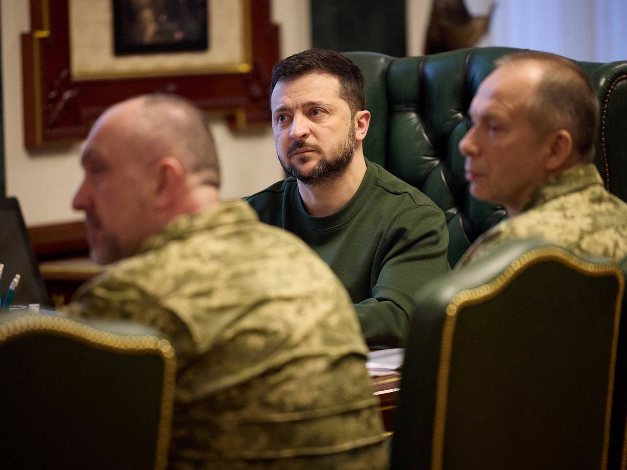 Критиковавшего Зеленского генерала ВСУ уволили