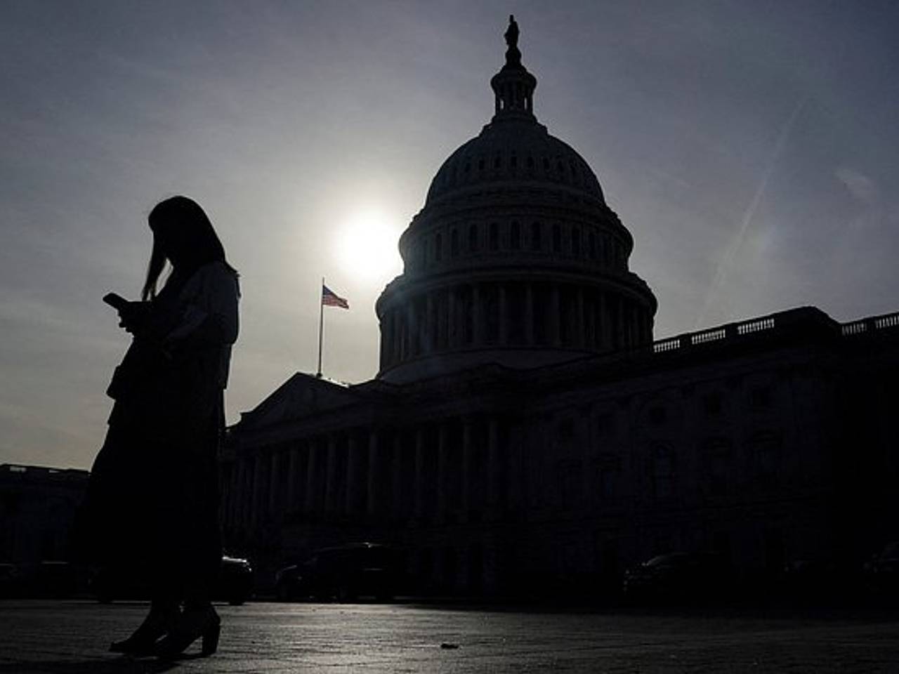 В США отклонили резолюцию о запрете атак на Иран без одобрения Конгресса