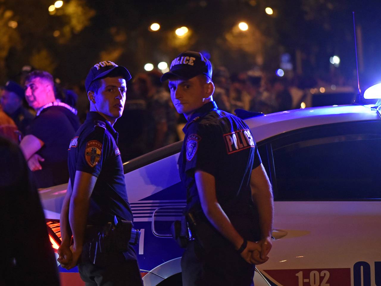 В Армении силовики ворвались в здание епархии в Гюмри на фоне конфликта Пашиняна и церкви