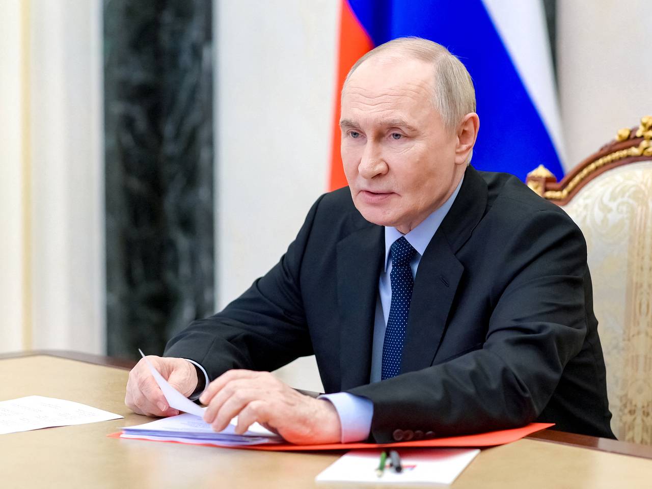 В России оценили возможность контактов нового президента Польши с Путиным
