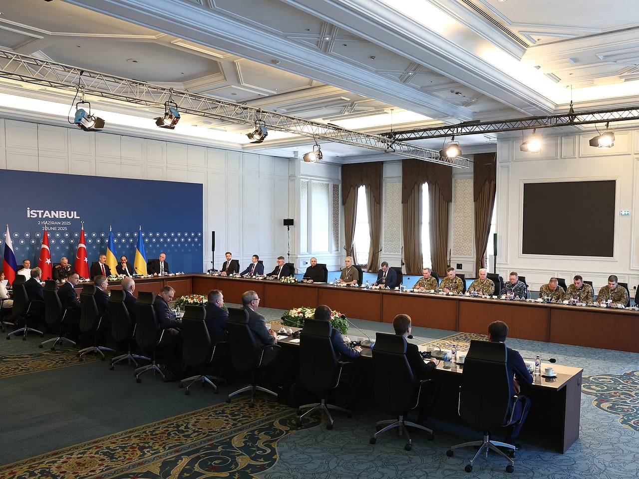Россия заявила о риске срыва переговоров с Украиной