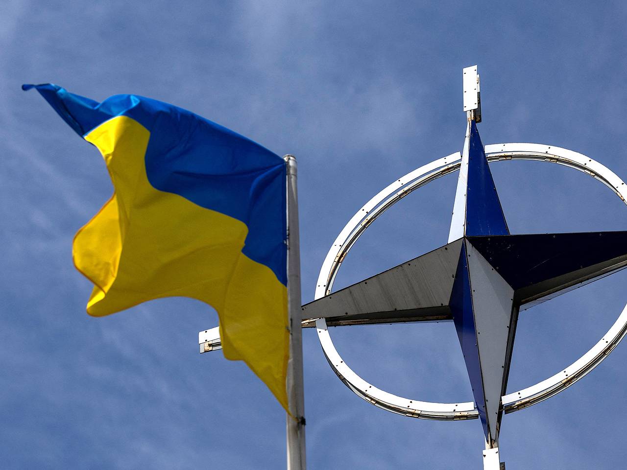 Причину отказа от заседания НАТО по Украине объяснили