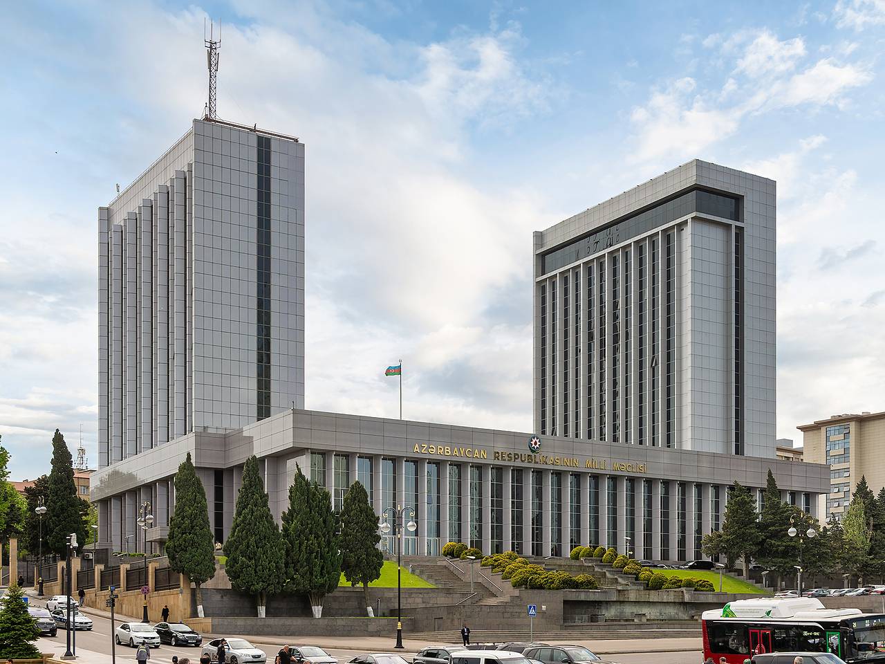 Парламентская делегация Азербайджана отменила визит в Москву
