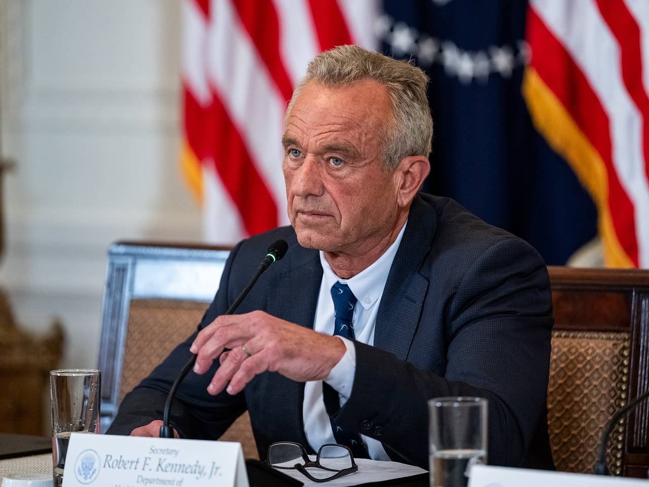 Глава Минздрава США назвал американцев самым больным населением в мире