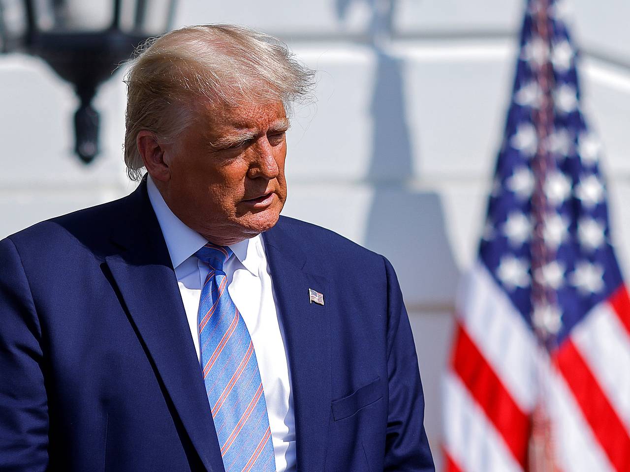 Раскрыты новые подробности решения Трампа о помощи Украине