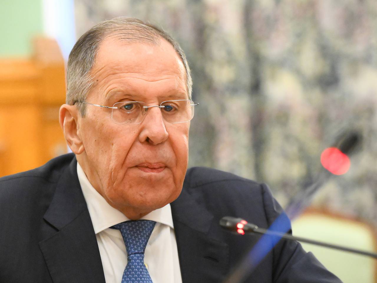 Лавров прибыл с визитом в КНДР