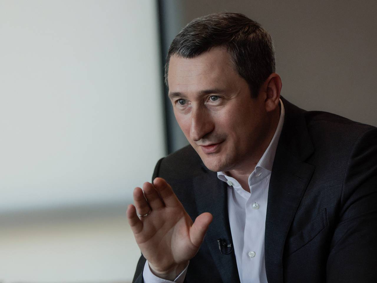 На Украине раскрыли внесших залог за ранее сбегавшего из страны вице-премьера