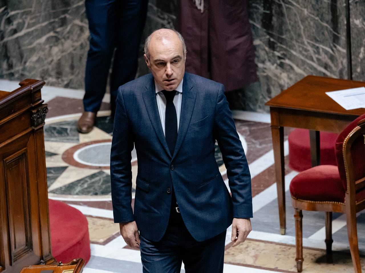 Раскрыты подробности смерти депутата-оппонента Макрона