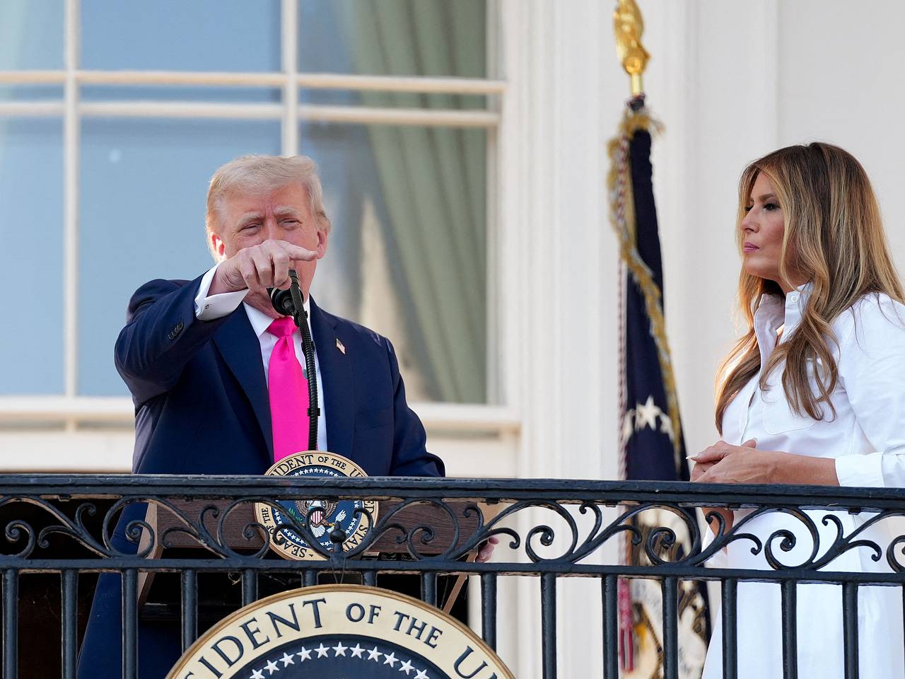 Раскрыта роль жены Трампа в его политике по Украине