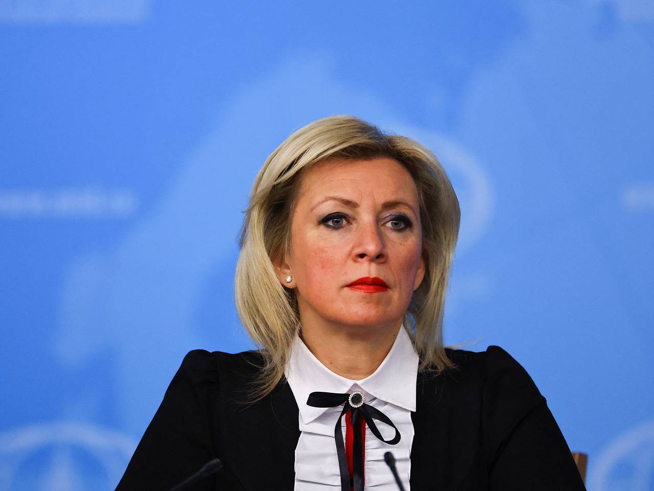 Захарова пообещала российский ответ на новые угрозы Японии