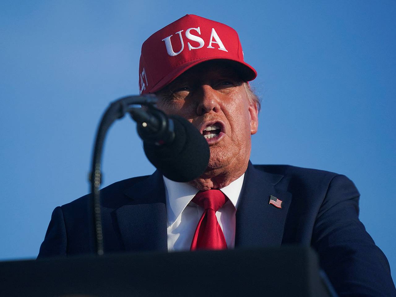 Возможность давления Трампа на Россию после приостановки помощи Украине оценили
