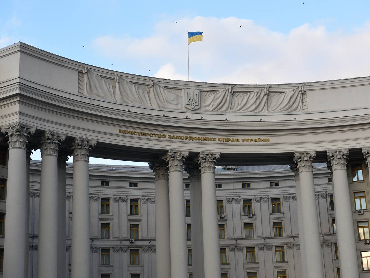 В Киеве ИИ попросили ответить на вопрос «Что такое Украина?»