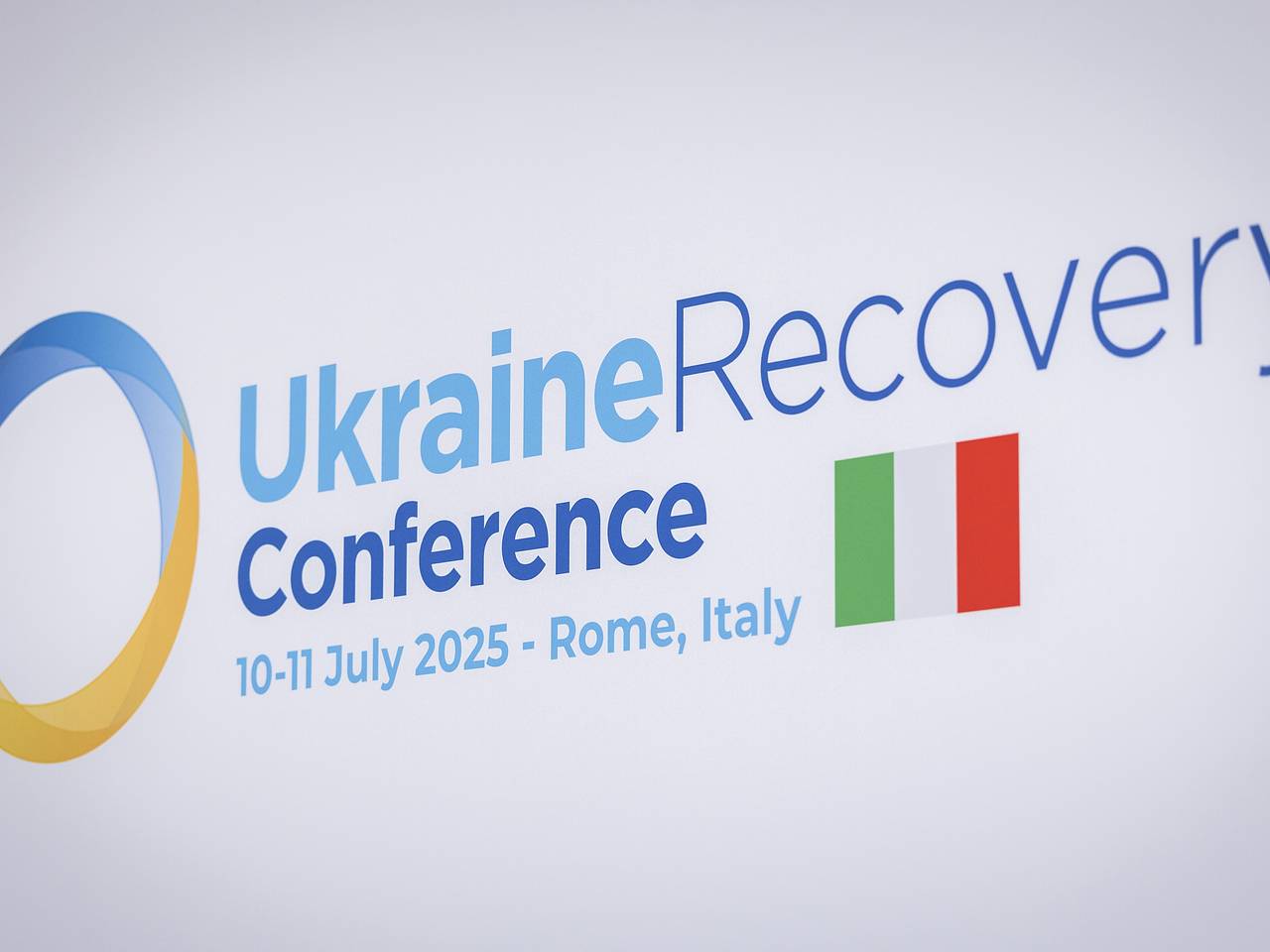 В Германии назвали спектаклем конференцию по Украине