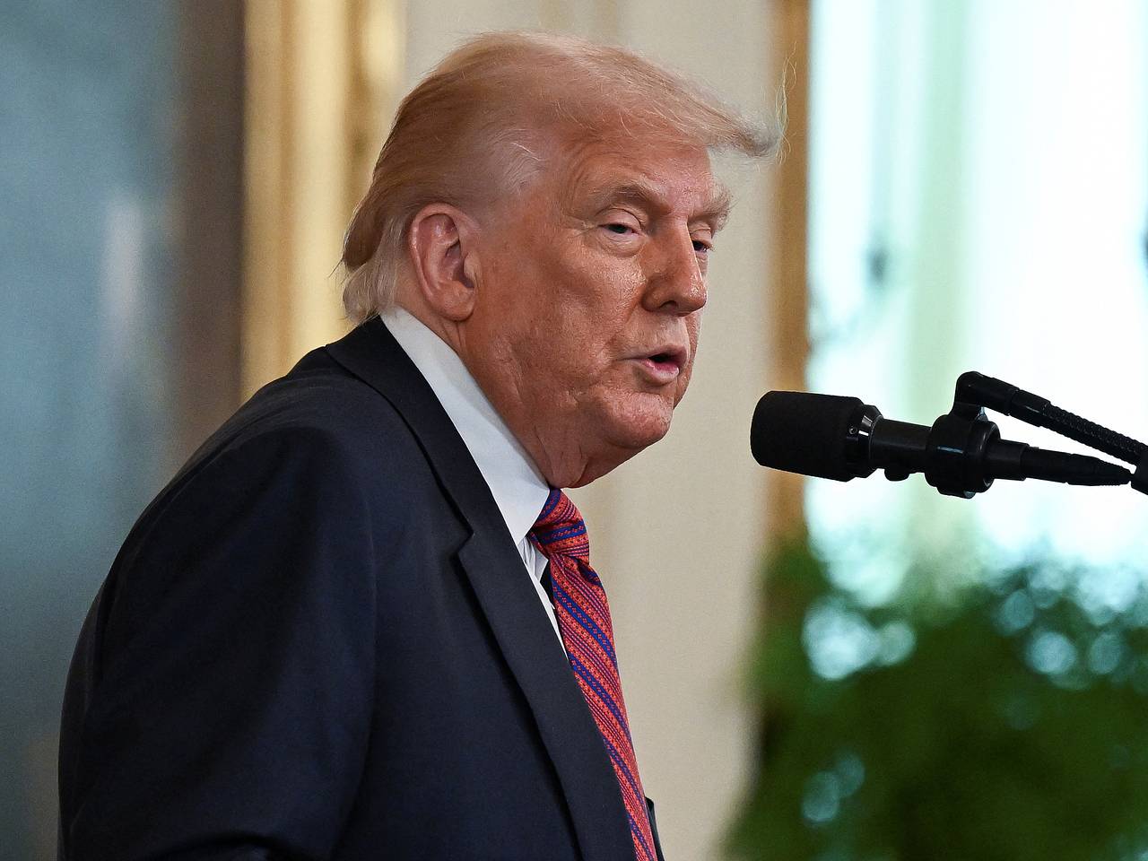 Трамп пригрозил Обаме судом за мошенничество