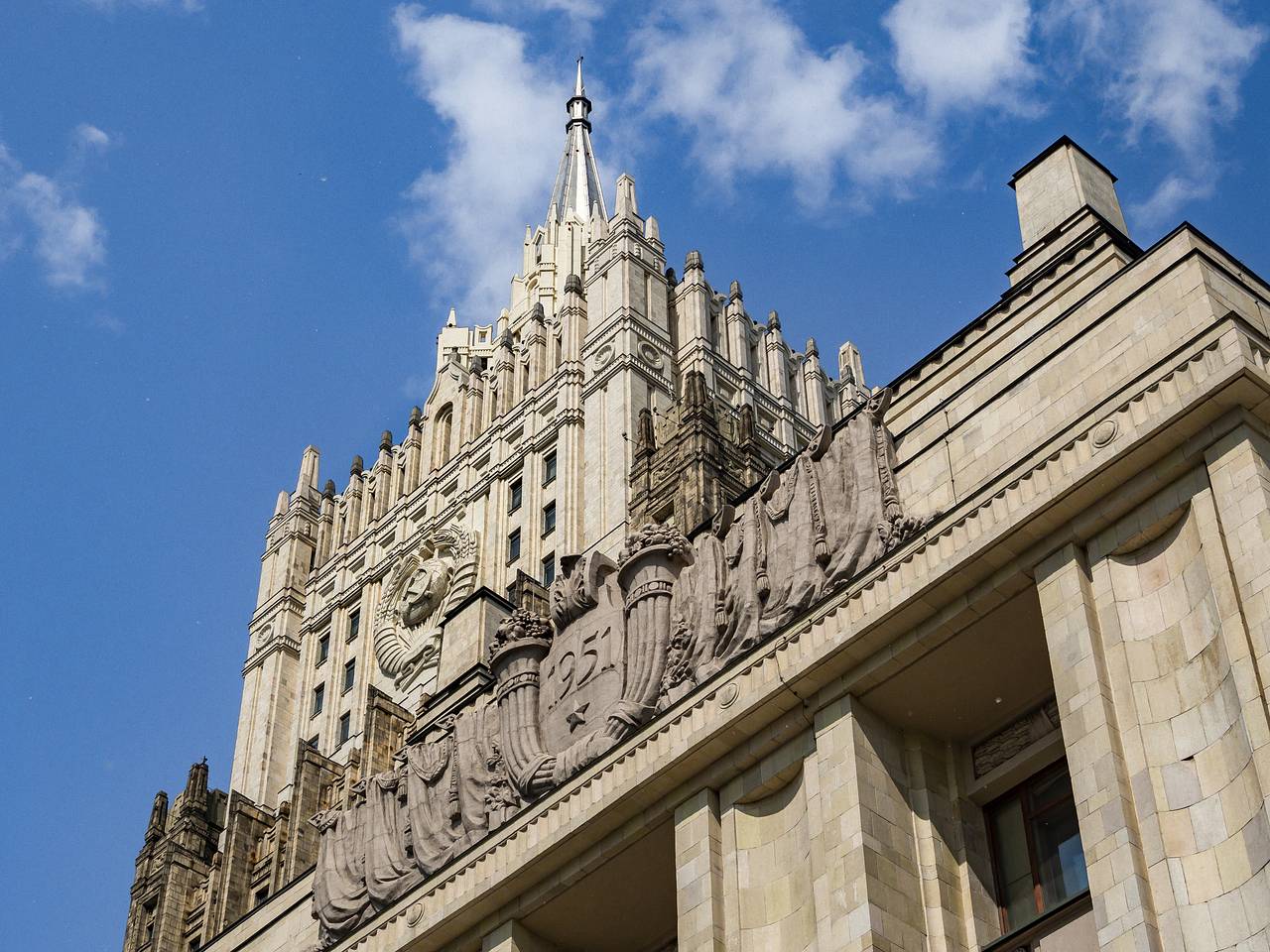 МИД России захотел создать аналог USAID