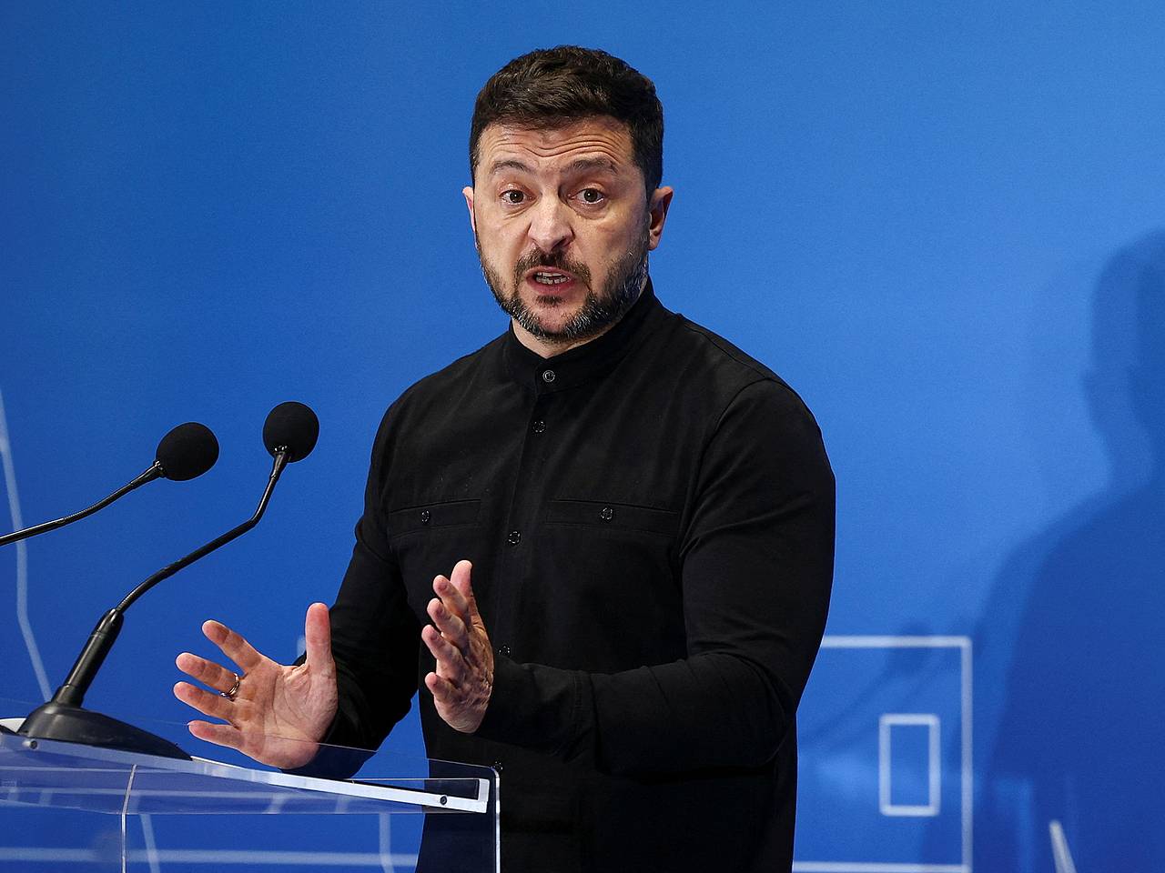 В МИД России назвали Зеленского безграмотной бестолочью