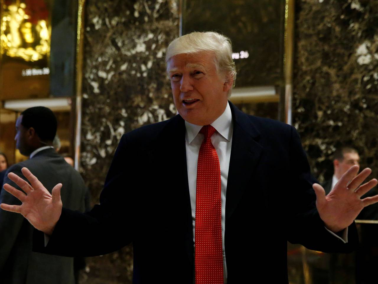 Трамп назвал свой законопроект лучшим подарком для США