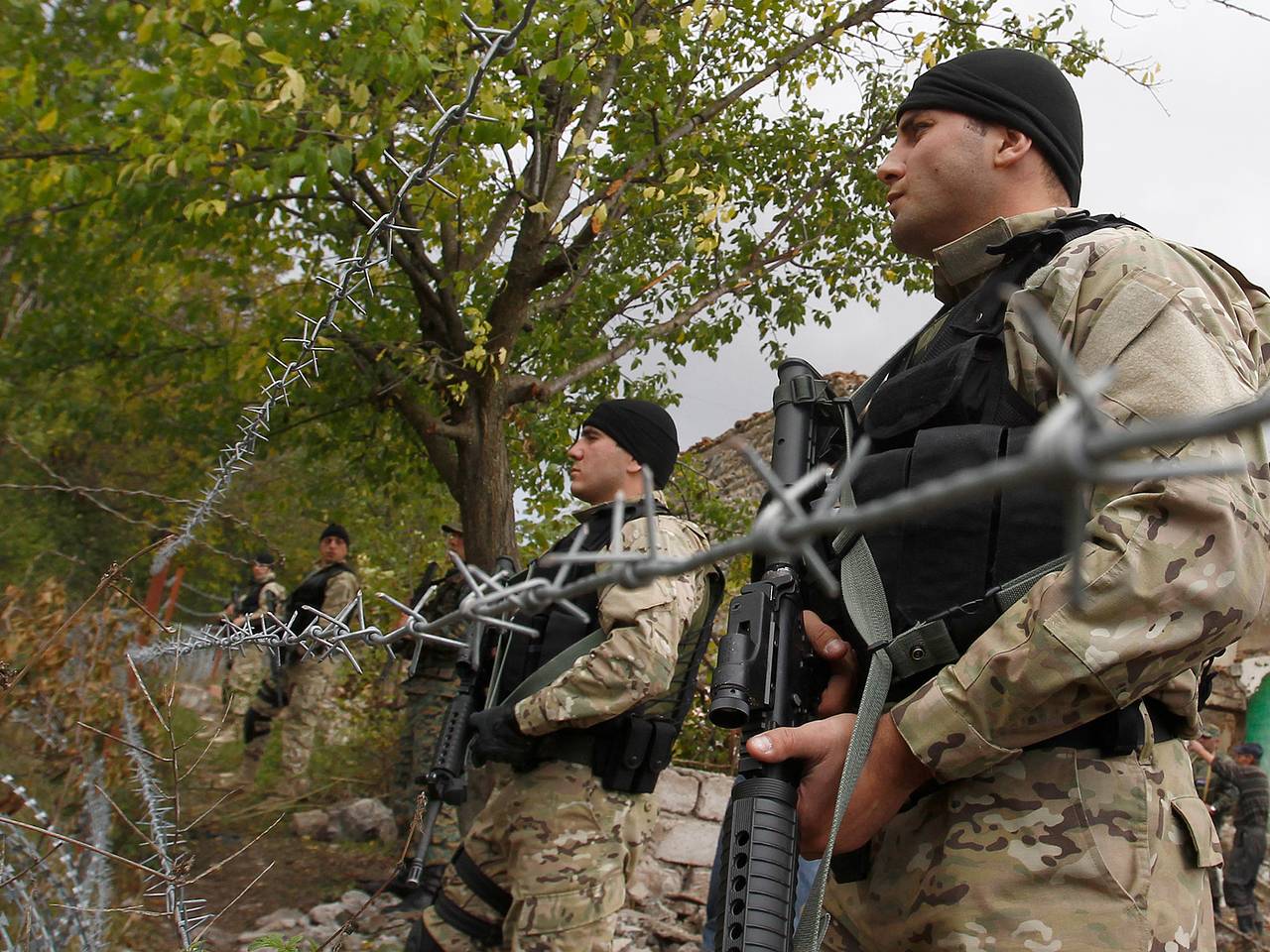 Грузия не впустила депортированных из России украинских преступников