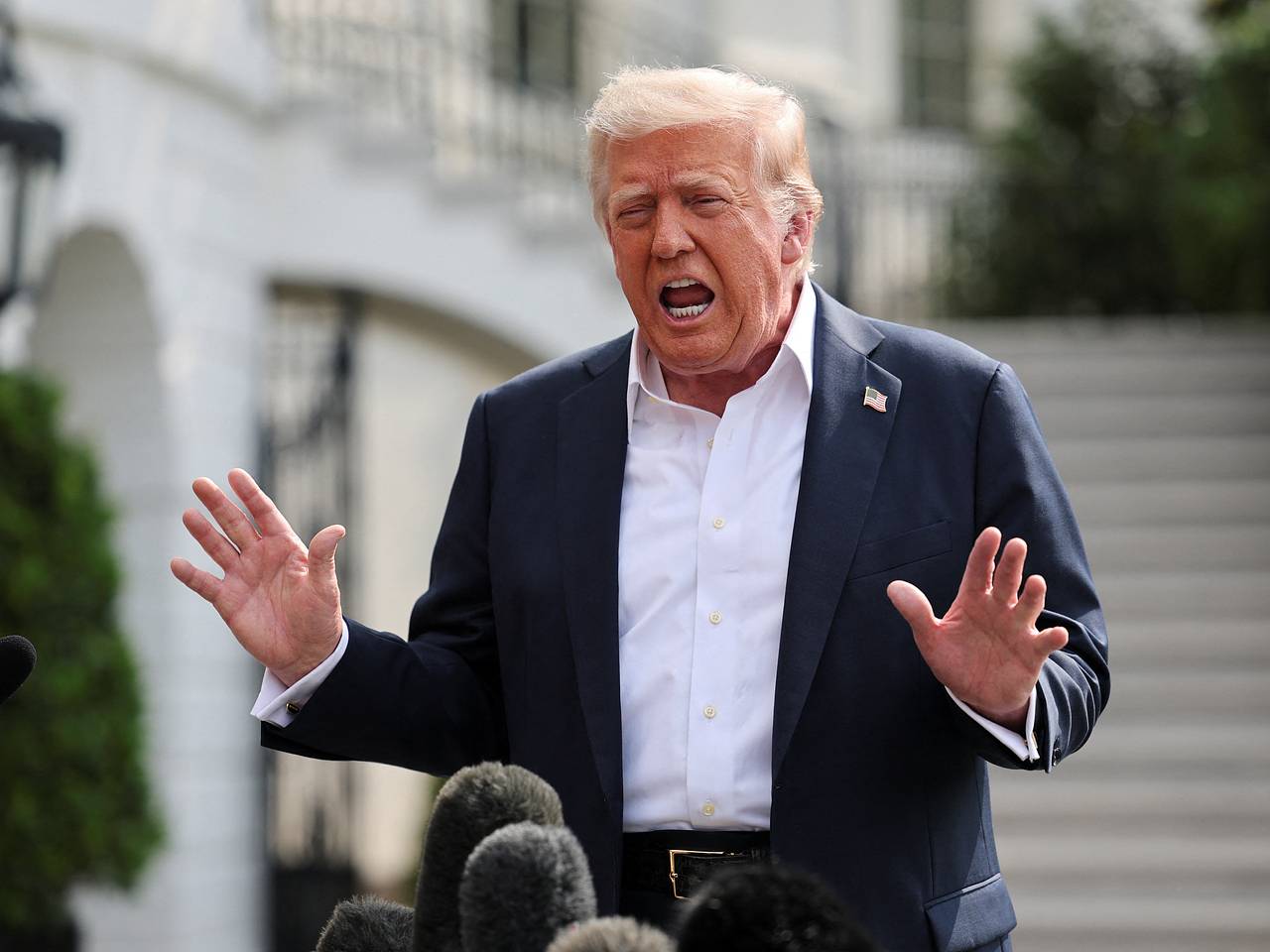 Американца арестовали за угрозы Трампу в интернете