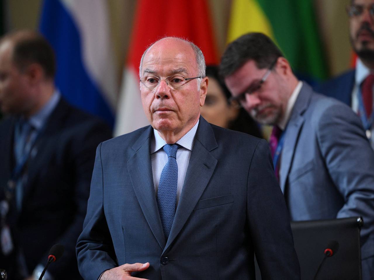 МИД Бразилии назвал абсурдом угрозы санкциями за торговлю с Россией
